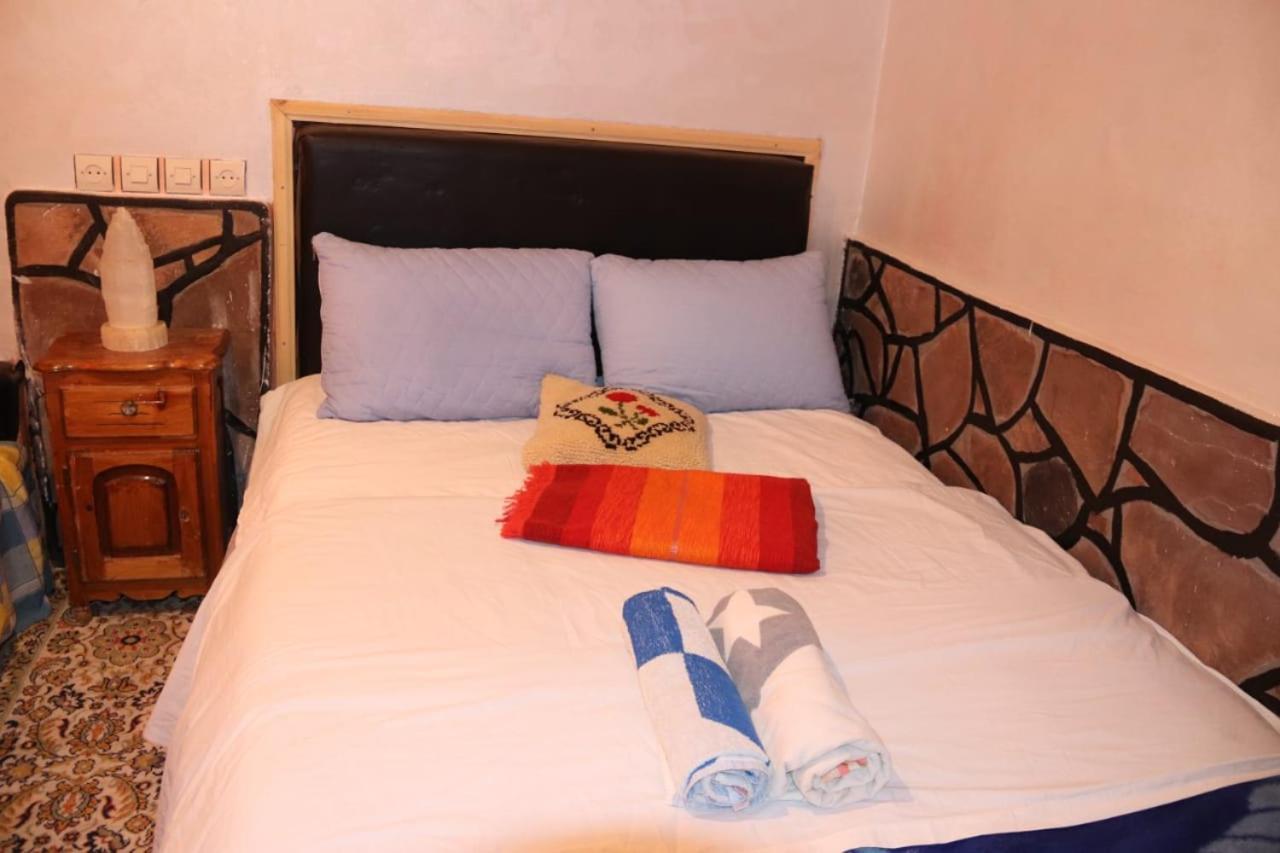 Maison d'hôtes La vallée des nomades Msemrir Extérieur photo