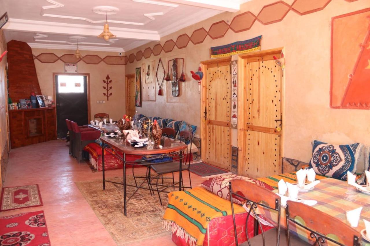 Maison d'hôtes La vallée des nomades Msemrir Extérieur photo