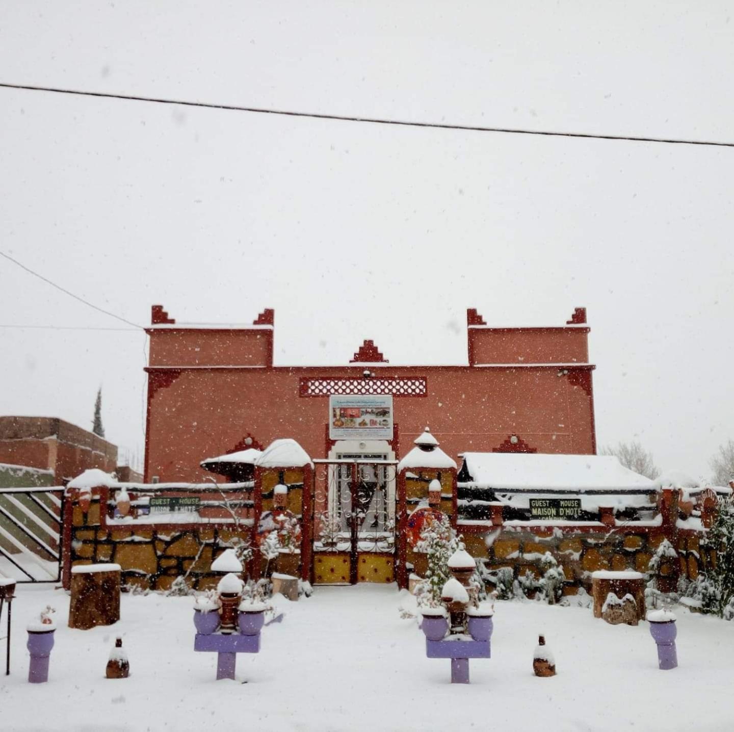 Maison d'hôtes La vallée des nomades Msemrir Extérieur photo
