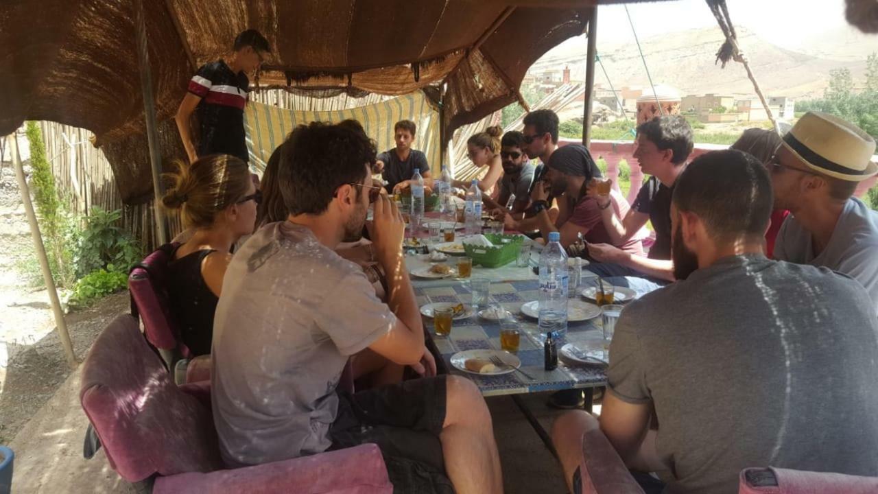 Maison d'hôtes La vallée des nomades Msemrir Extérieur photo